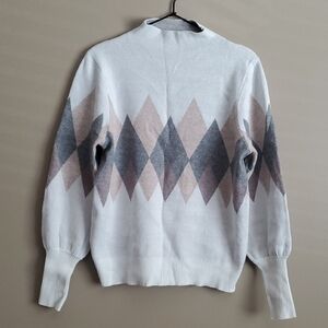 Rachel Zoe Argyle Pattern Sweater in White and Gray